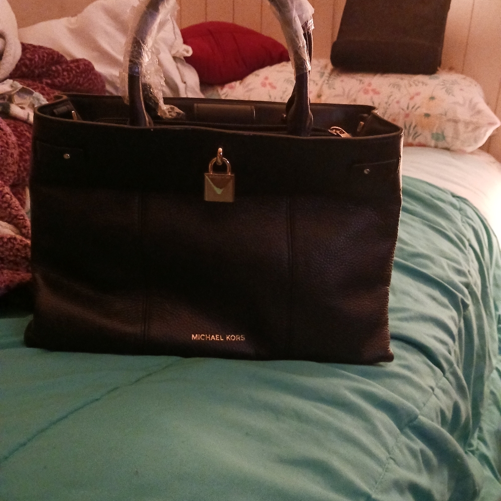 Michael kors puse
